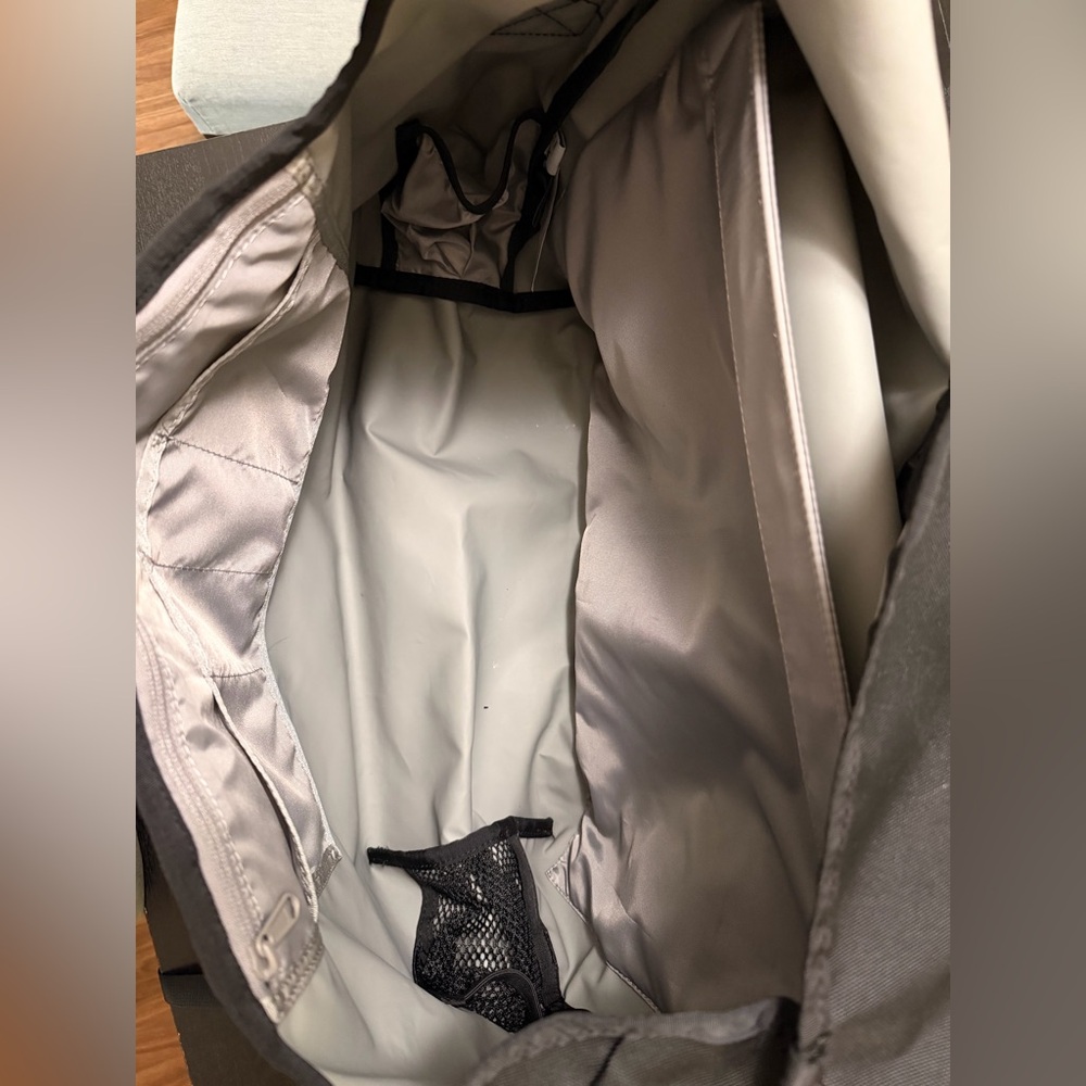 Timbuk2 Black Large Messenger Bag - Picture 6 of 7